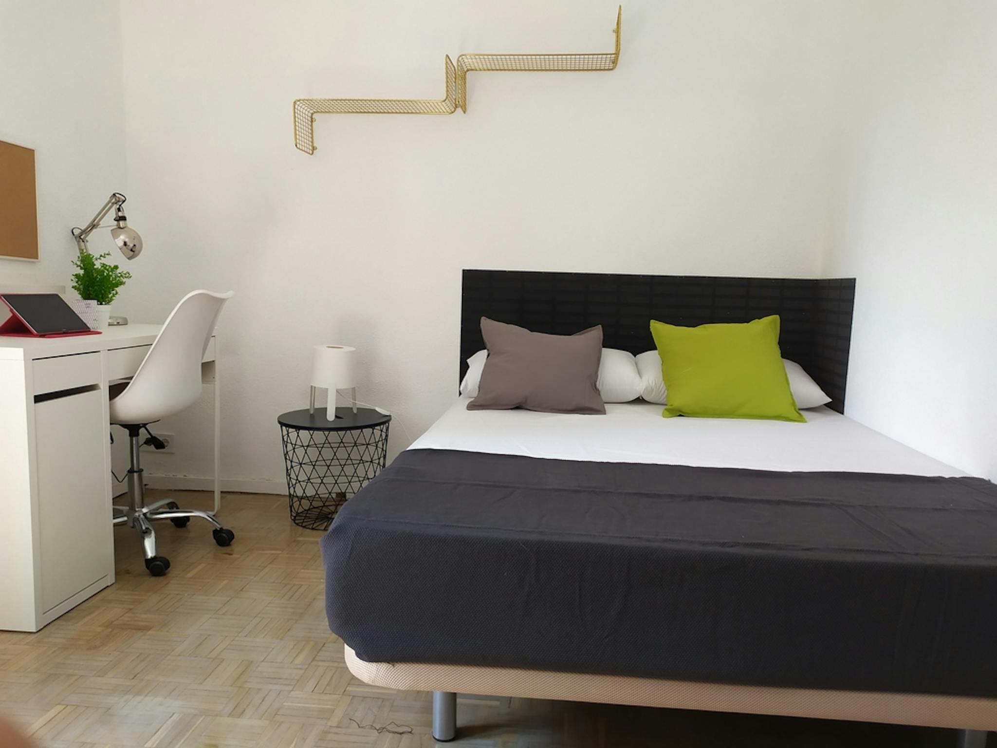 Avenida de Portugal, Madrid preview