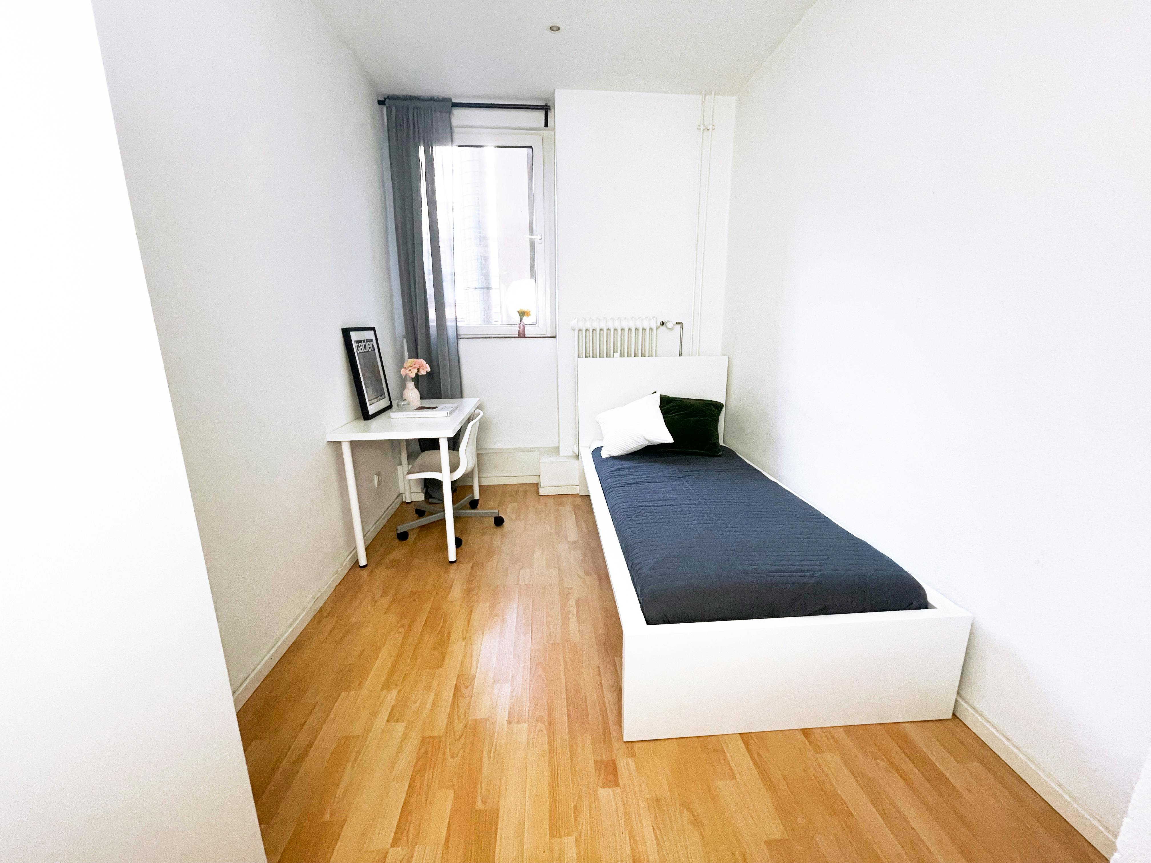 Mehringdamm, Berlin preview