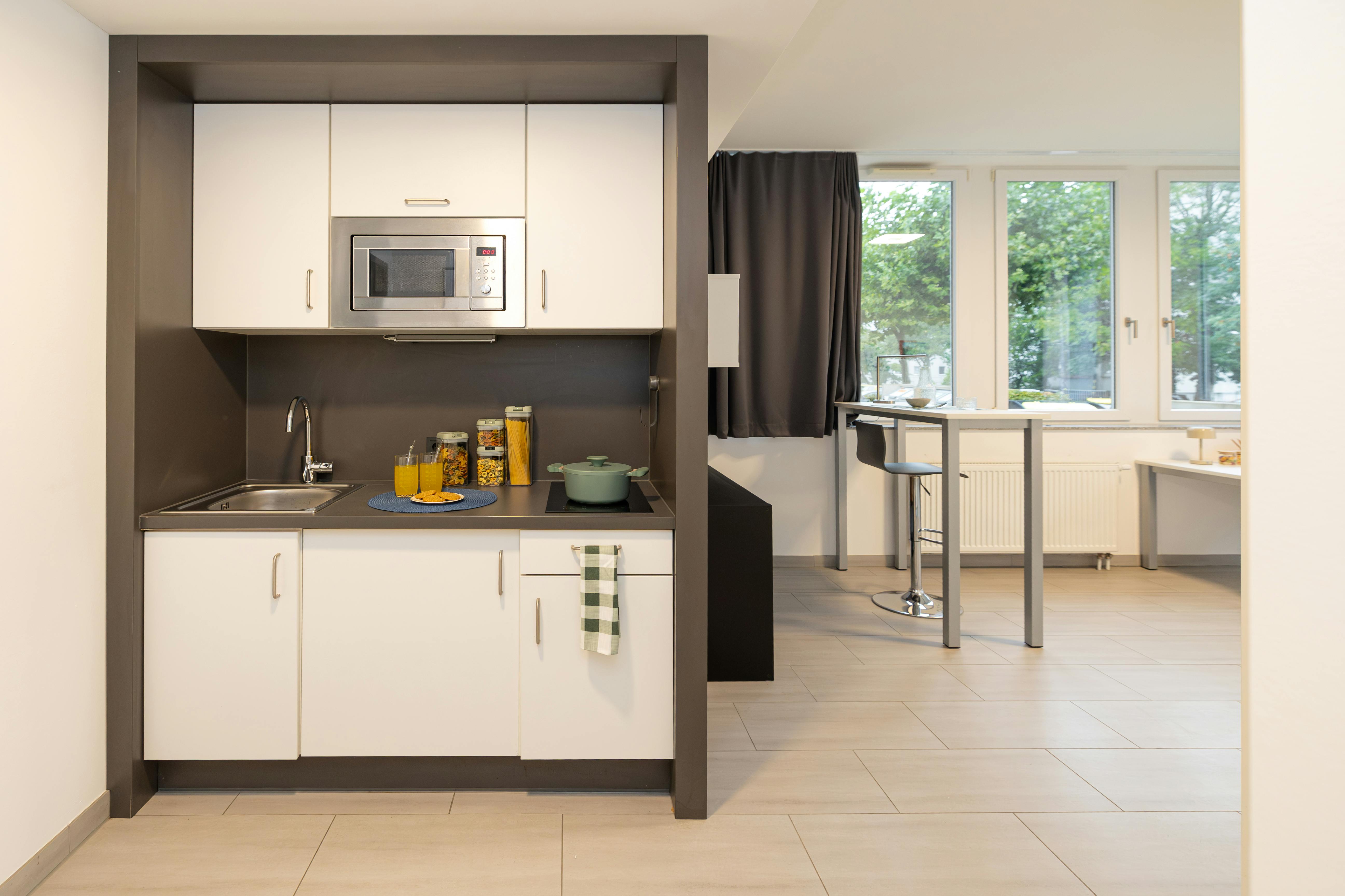 Studio for rent for €939 per month in Darmstadt, Havelstraße