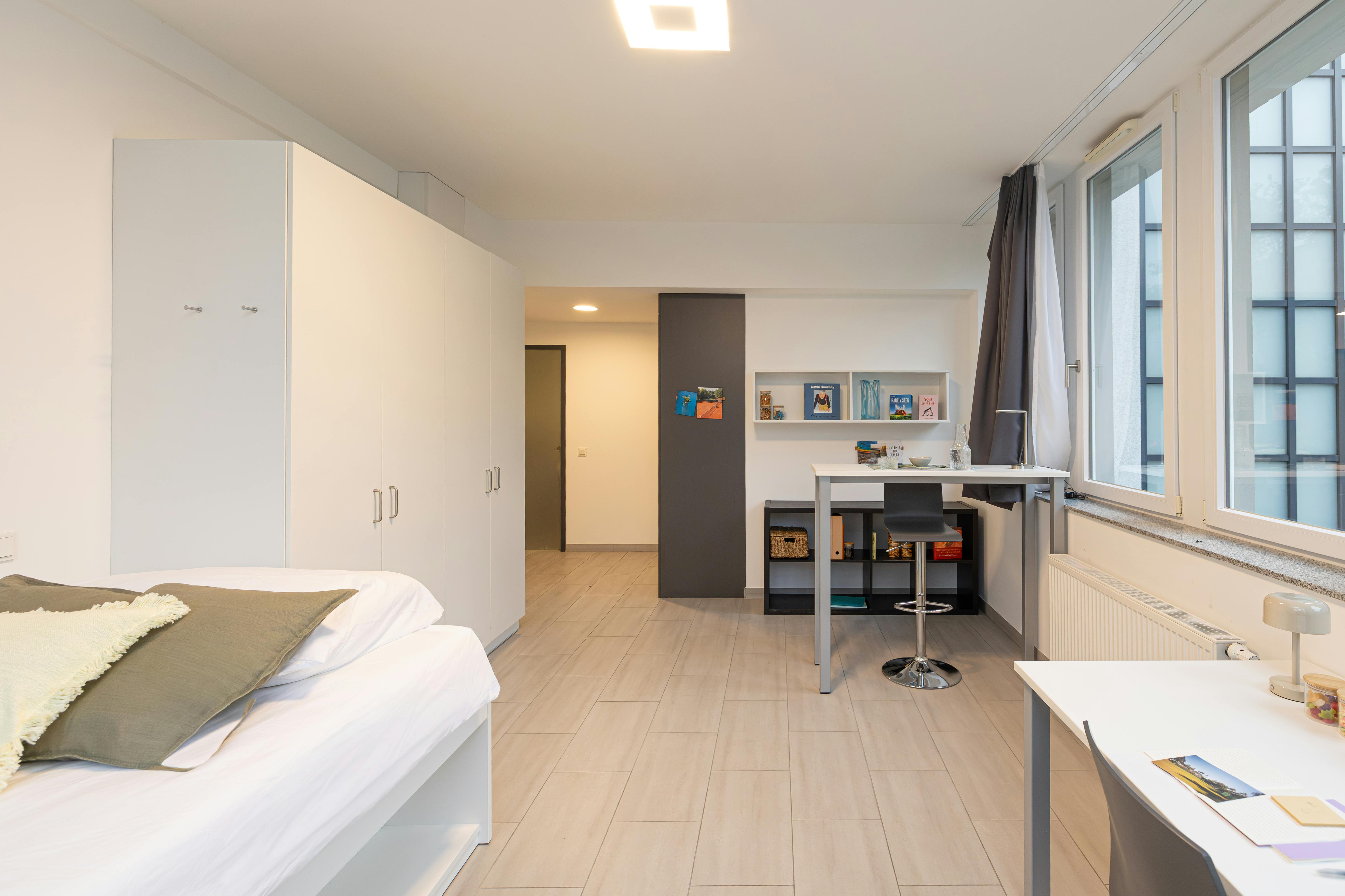 preview gallery tile