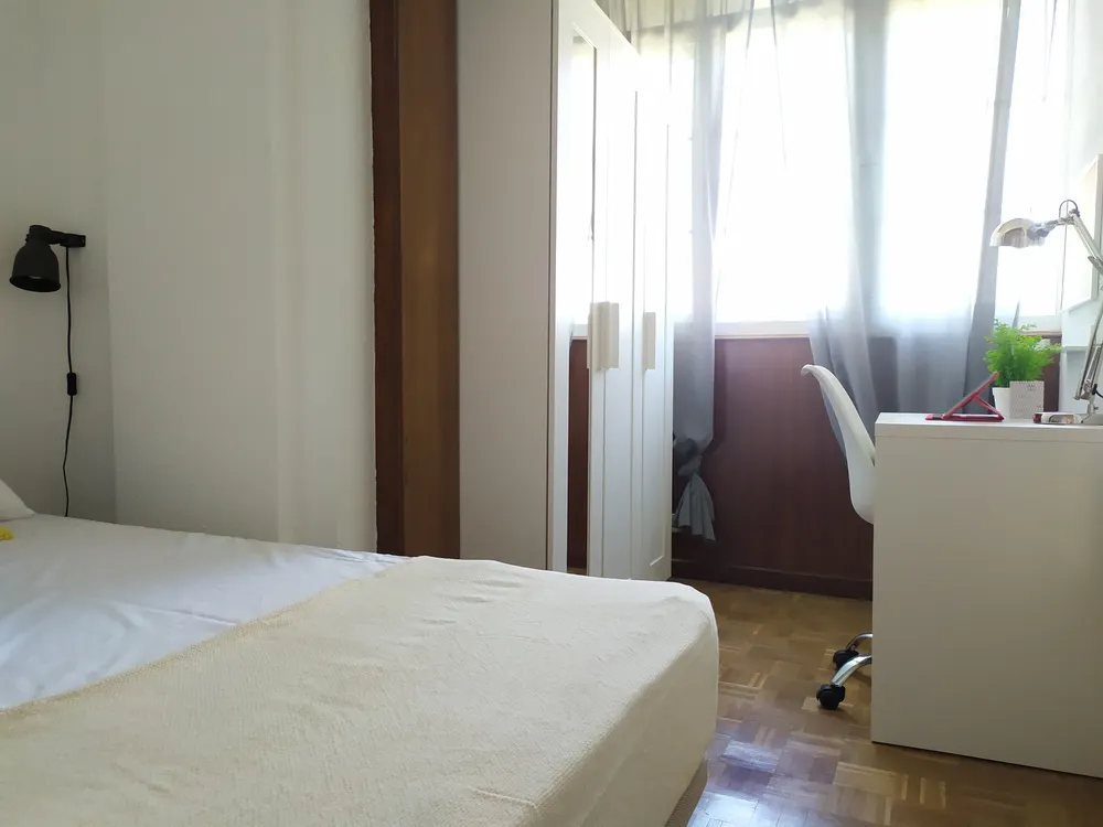 Private room in Avenida de Portugal, Madrid (1058058) ROOM 2