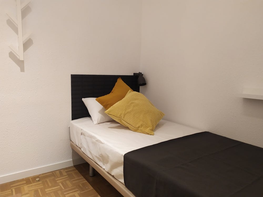 Avenida de Portugal, Madrid preview