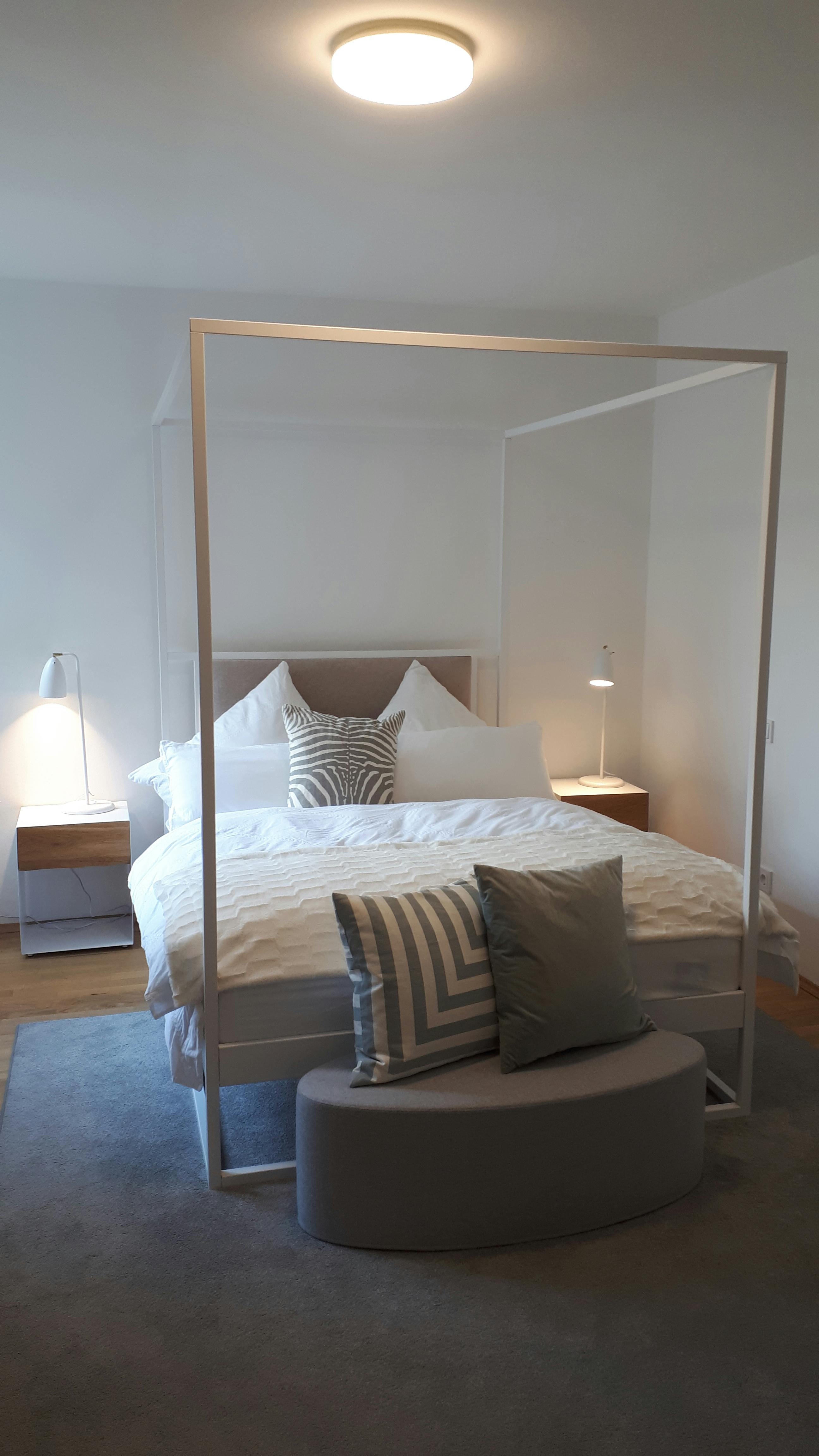 Bussardstraße, Unterhaching preview