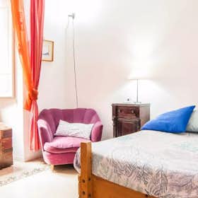 WG-Zimmer for rent for 550 € per month in Rome, Via Francesco Bolognesi