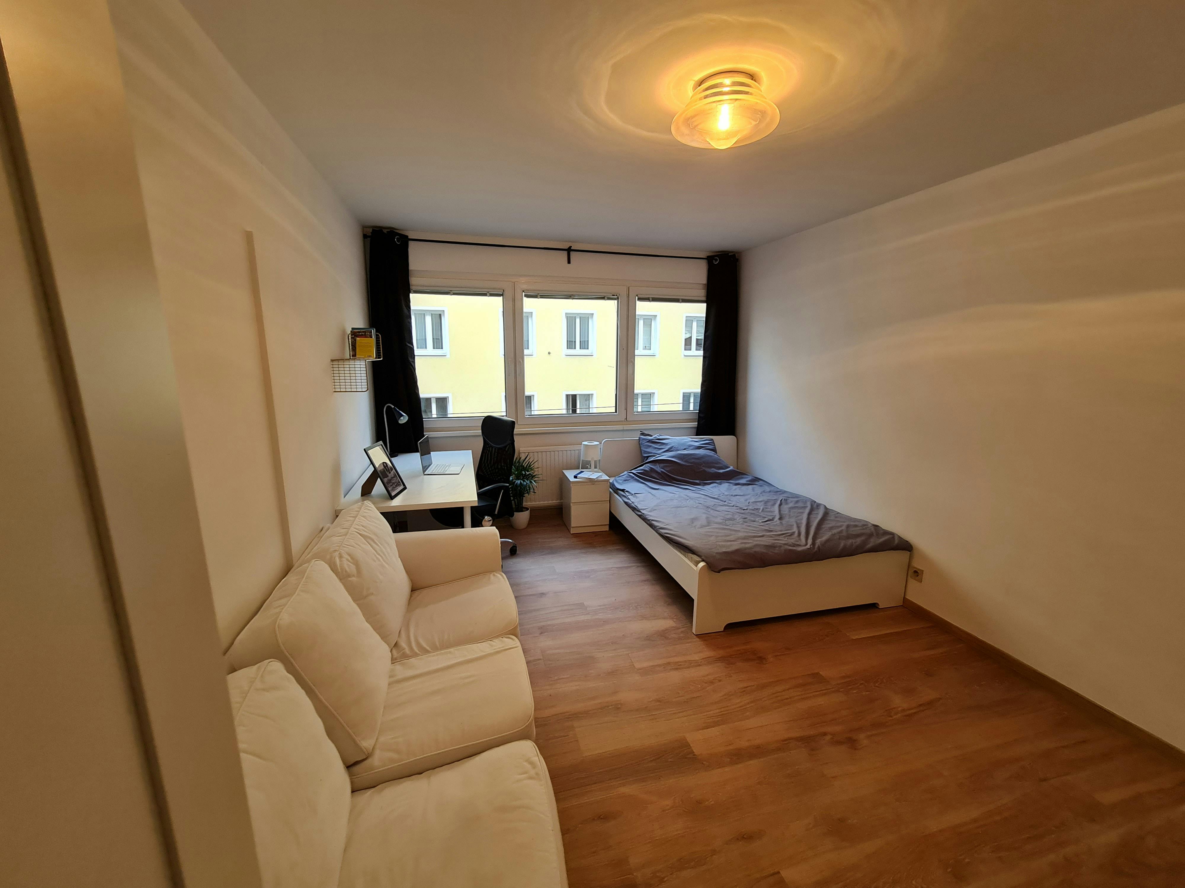 Bennogasse, Vienna preview