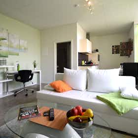 单间公寓 正在以 €1,785 的月租出租，其位于 Raunheim, Schulstraße