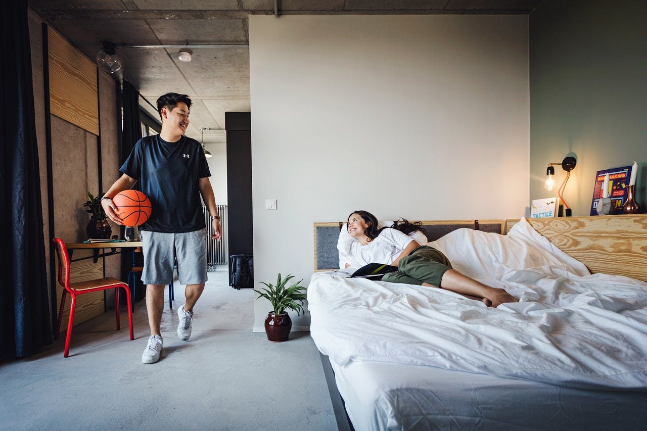 preview gallery tile