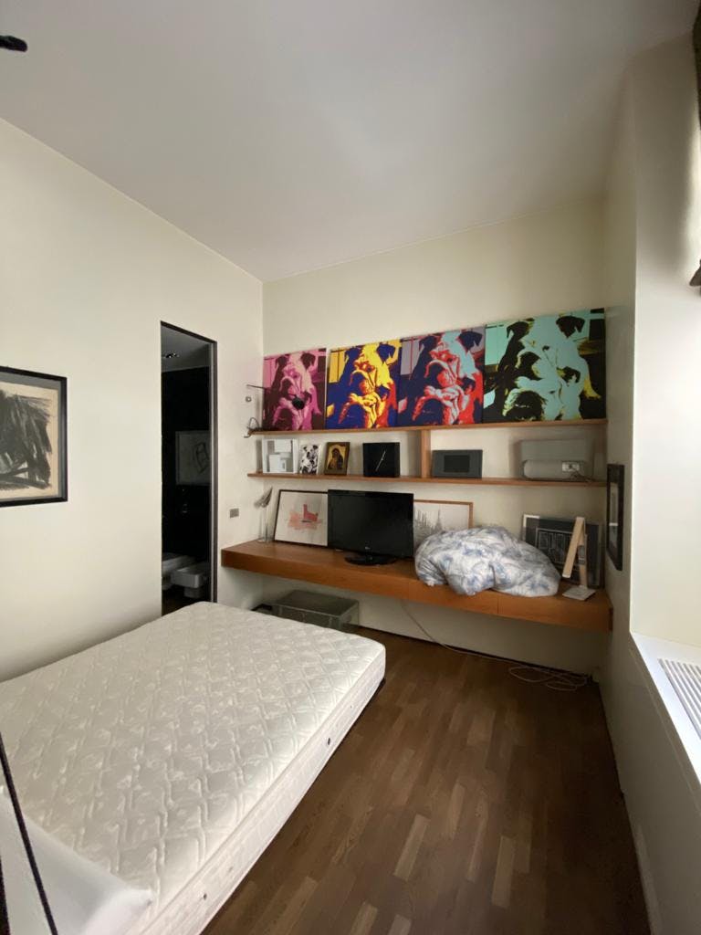 Via del Lauro, Milan preview