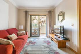 Apartment for rent for €745 per month in Albufeira, Caminho Vale Azinheira