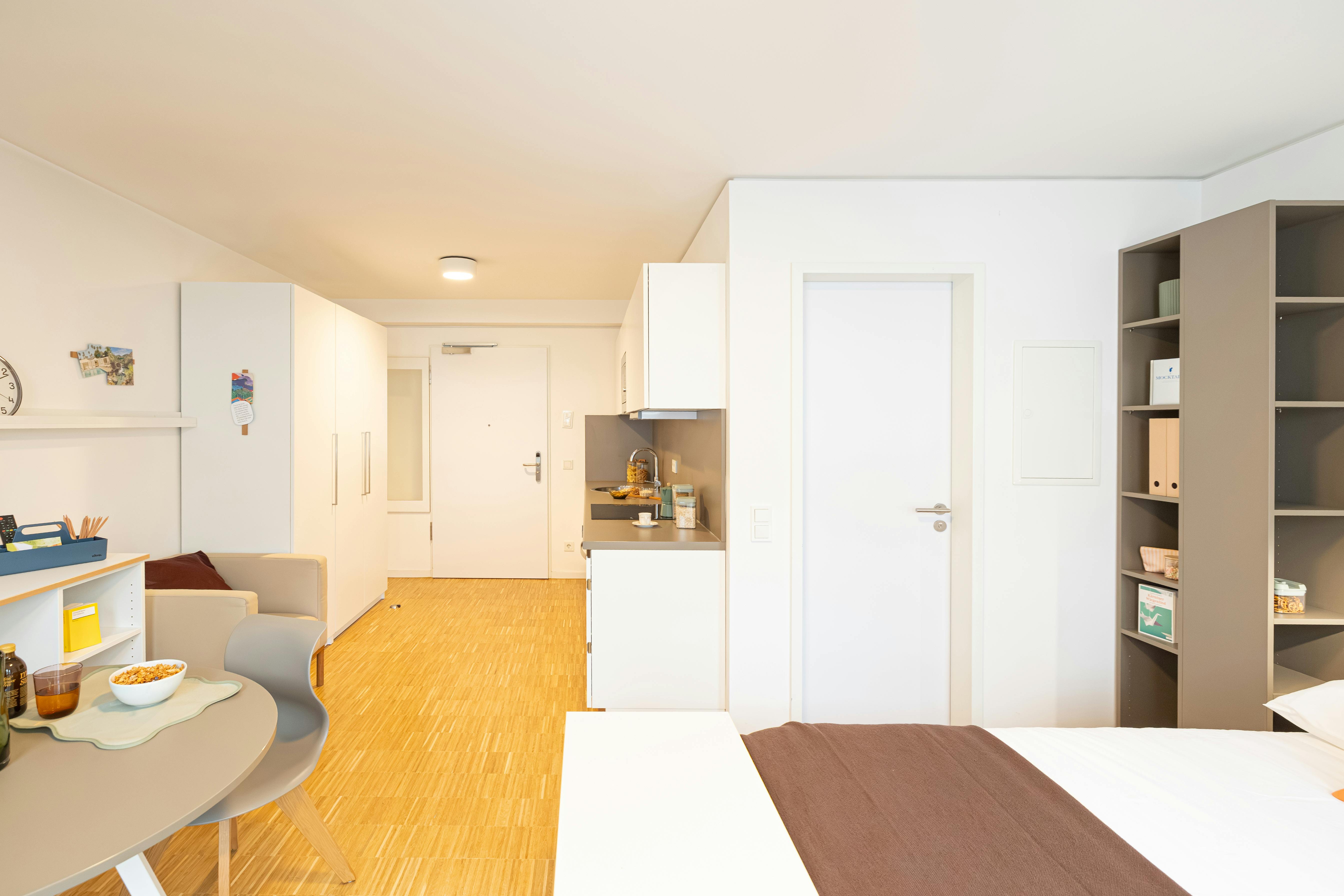 Apartment in Mainzer Landstraße, Frankfurt am Main (1066703) room image 1