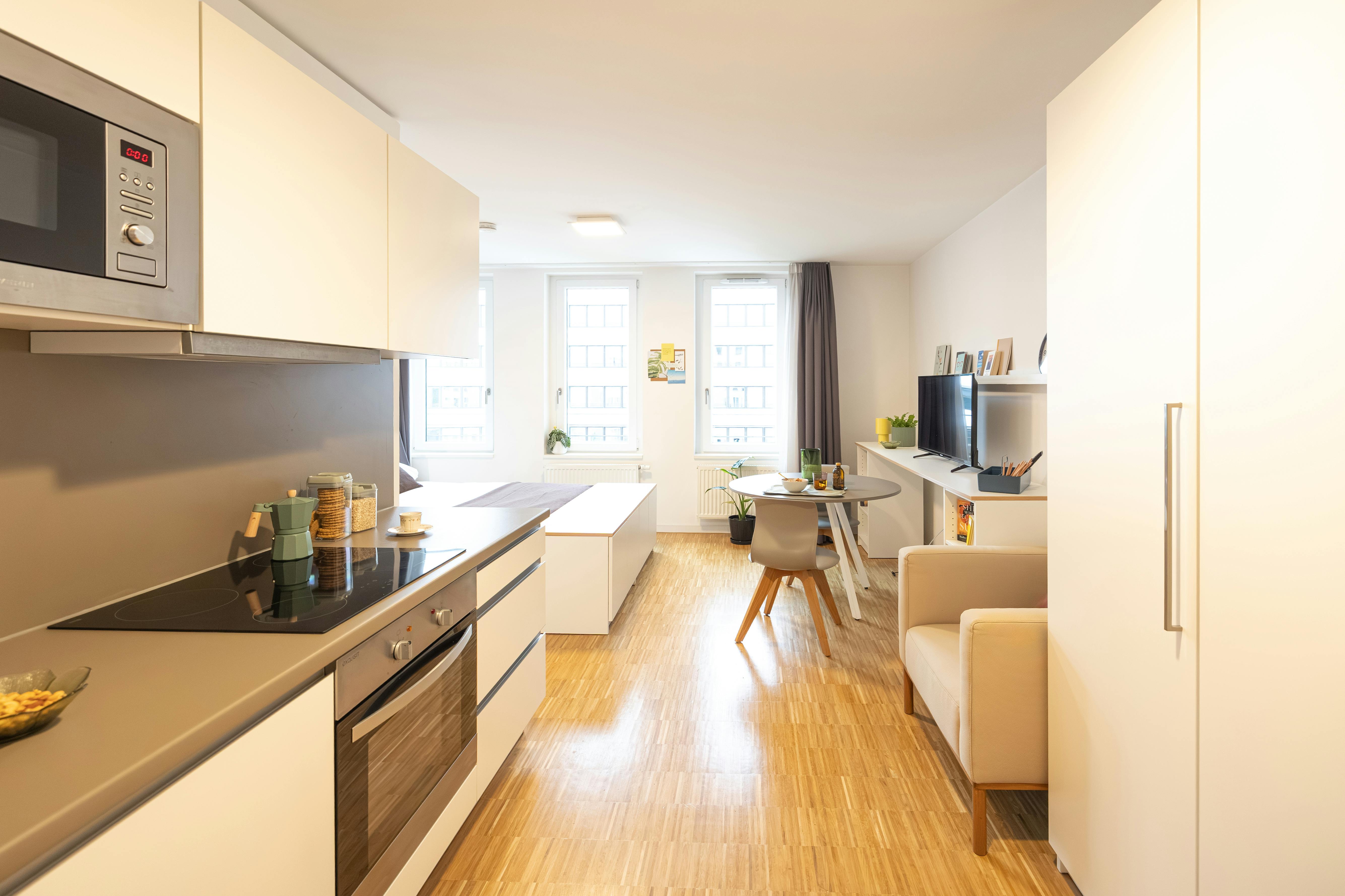 Apartment in Mainzer Landstraße, Frankfurt am Main (1066704) room image 1