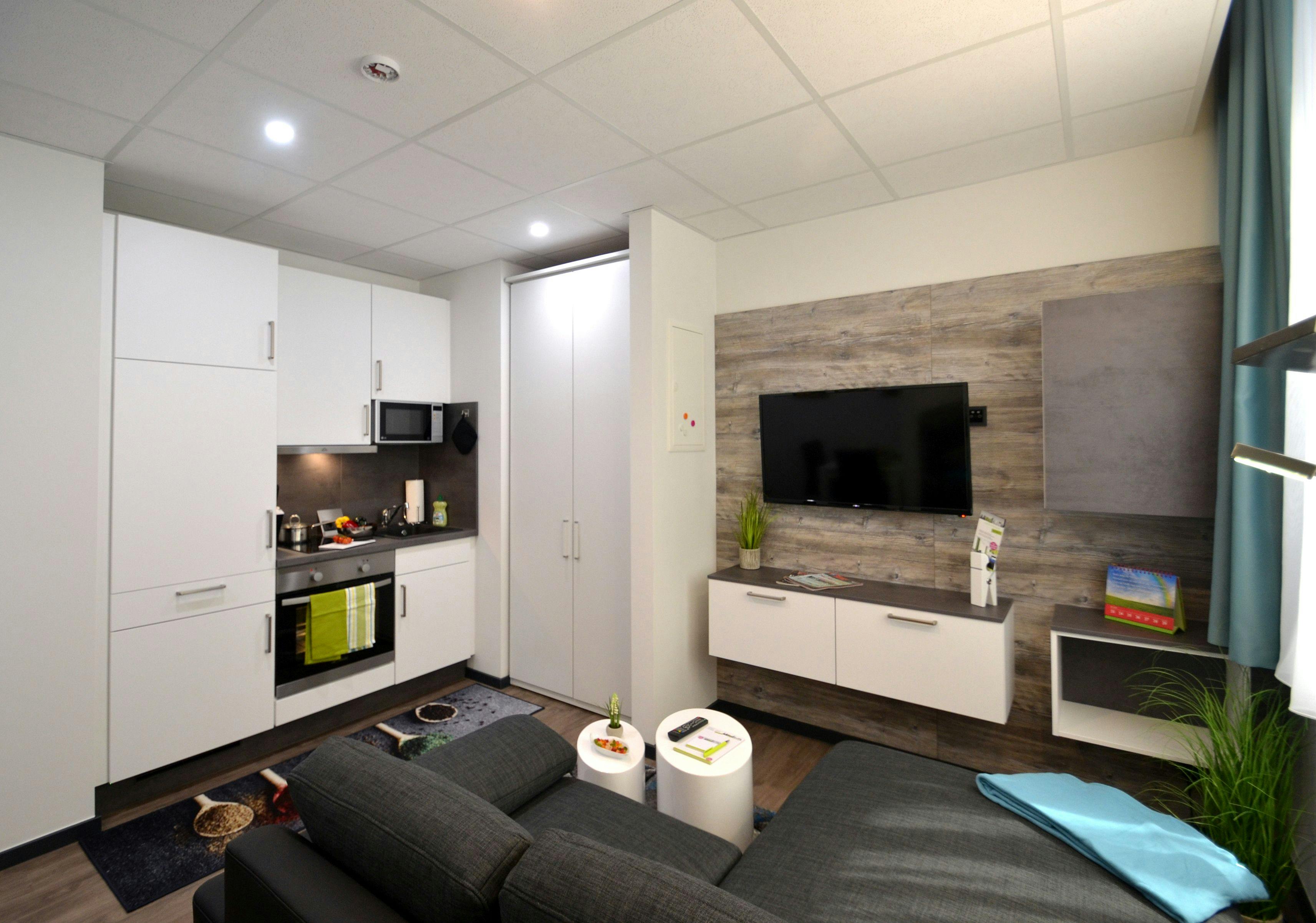 Kawalerka do wynajęcia za 995 € miesięcznie w mieście Offenbach, Kaiserstraße