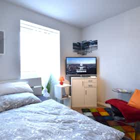 单间公寓 正在以 €1,295 的月租出租，其位于 Raunheim, Schulstraße