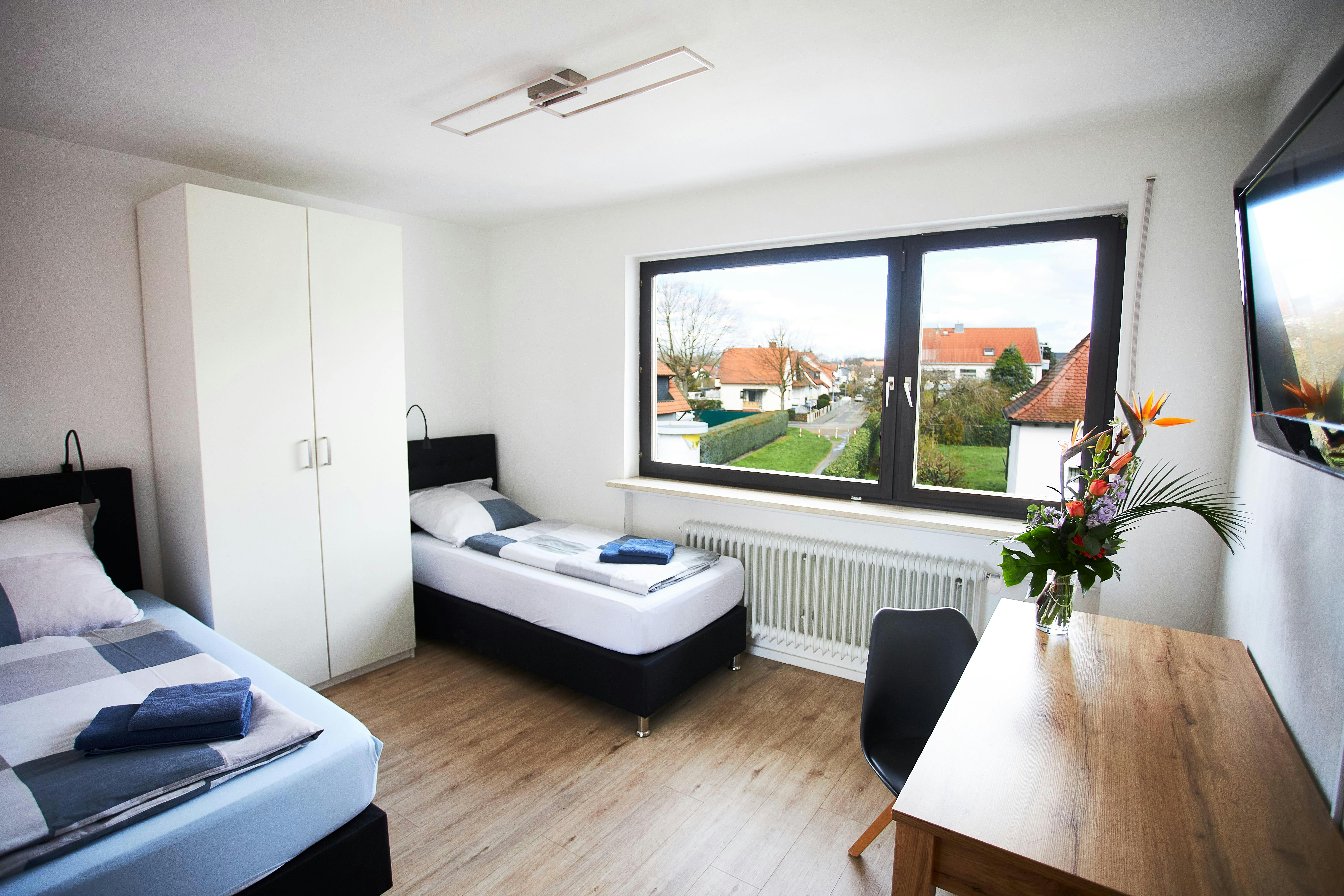 Wohnung zu mieten für 2.200 € pro Monat in Offenbach, Lohweg