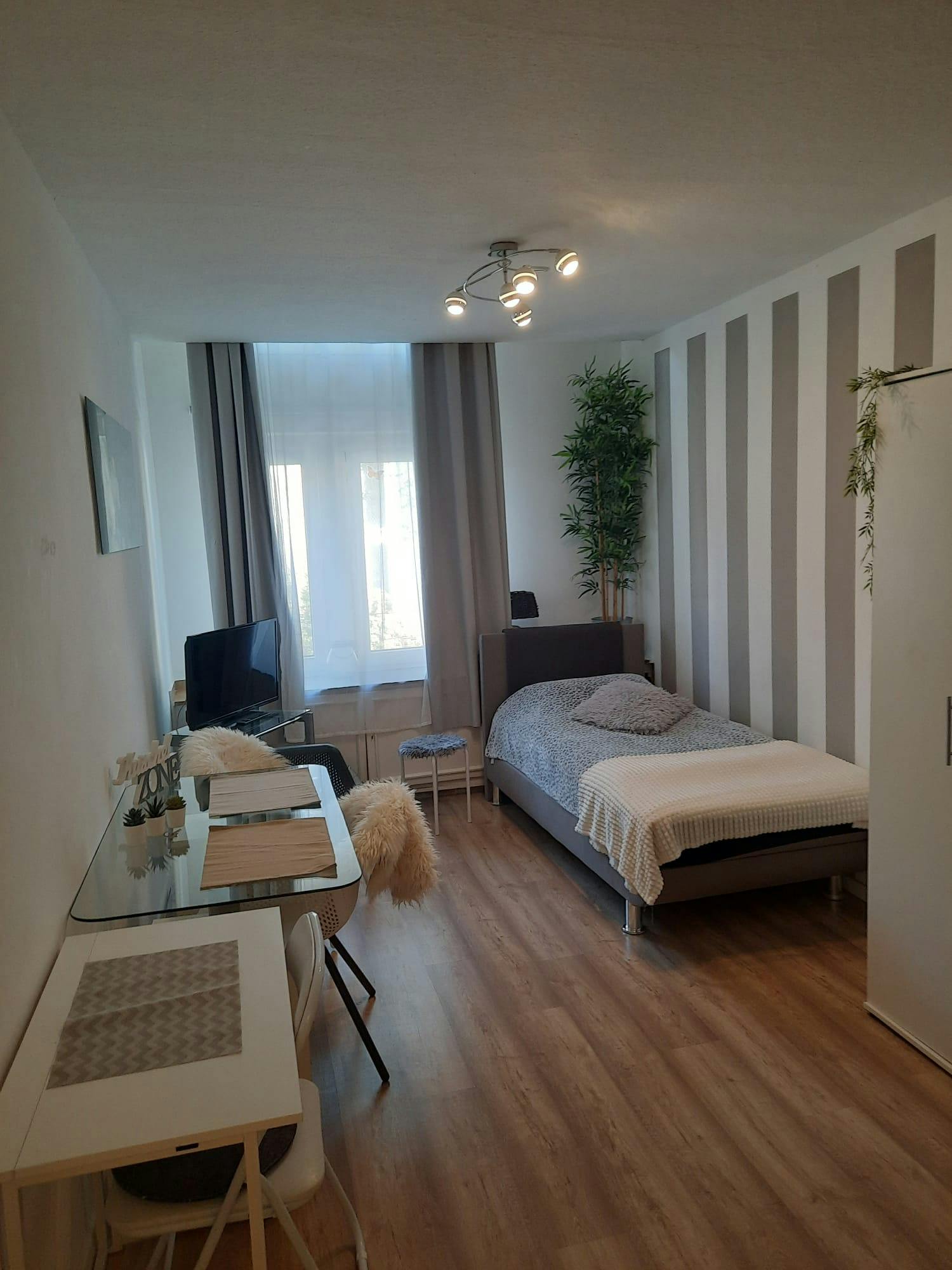 Appartamento in affitto a 800 € al mese a Düsseldorf, Beethovenstraße