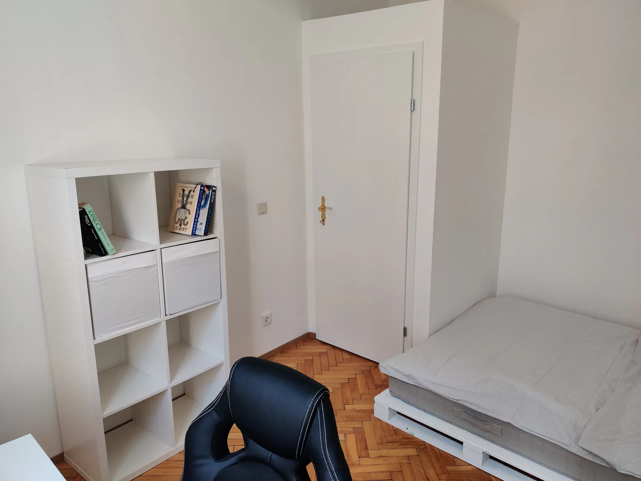 Schlachthausgasse, Vienna preview