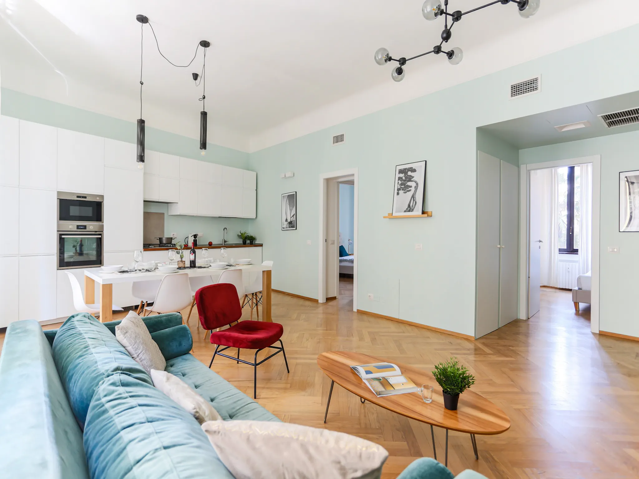 2-Bedroom Apartment in Via Marco Aurelio, Milan (1070618) ROOM 2