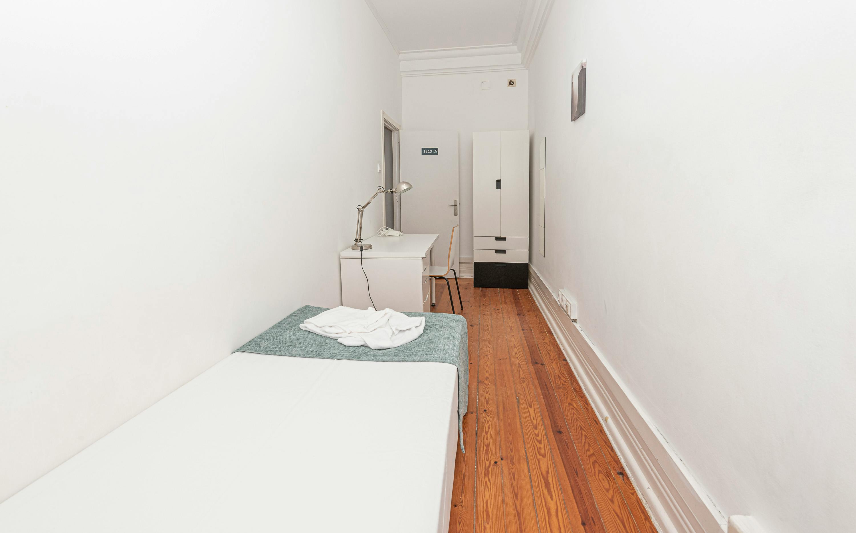Apartment Lisbon, 180m² — photo 28