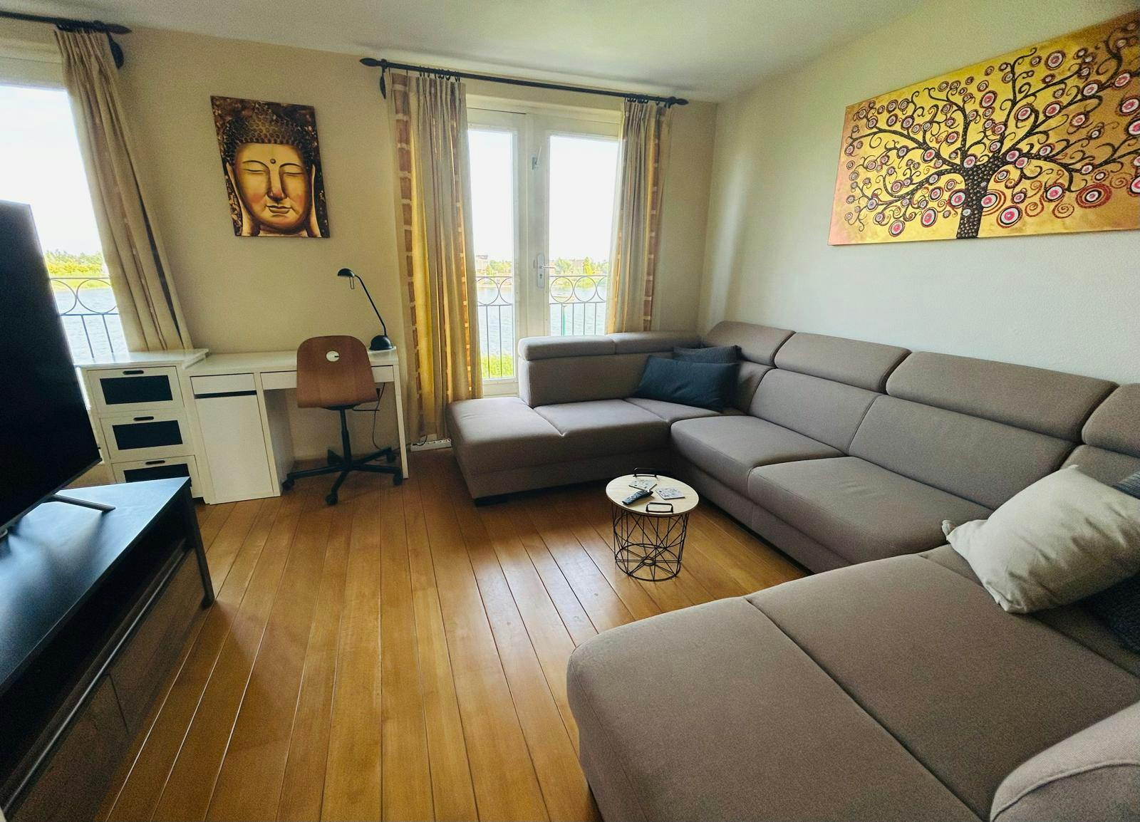 preview gallery tile