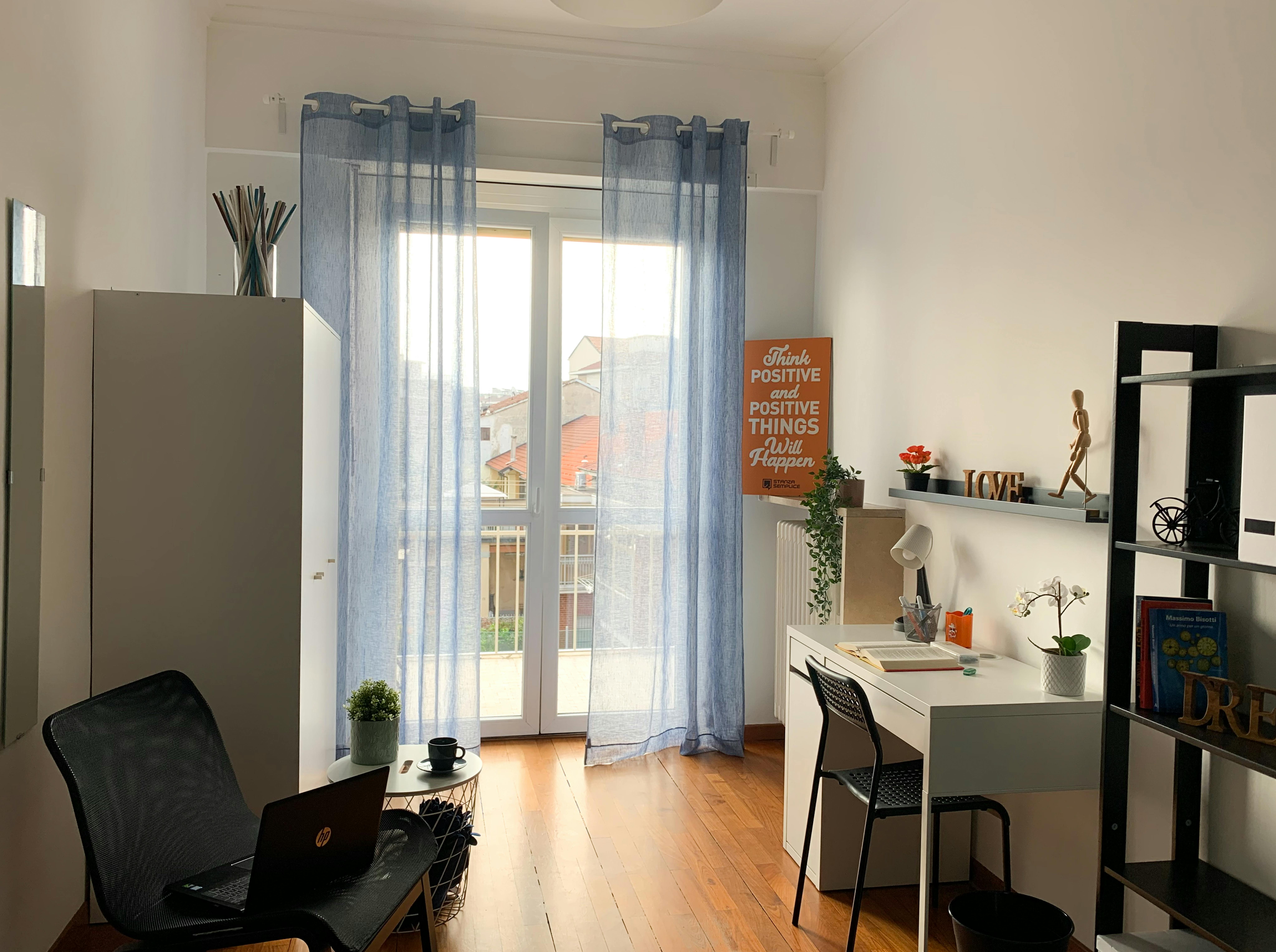 Chambre simple Turin, 1 chambre, 13m² — photo 18