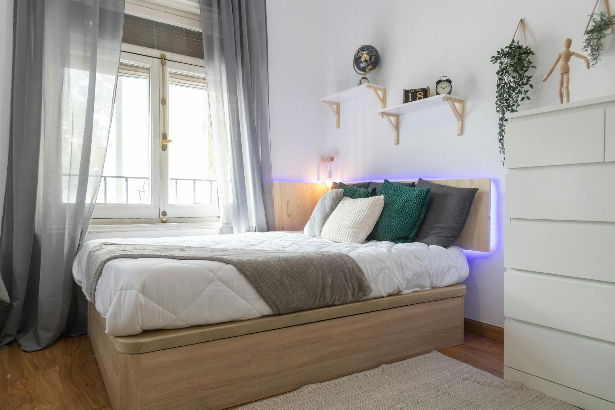 Calle de Joaquín Costa, Madrid preview