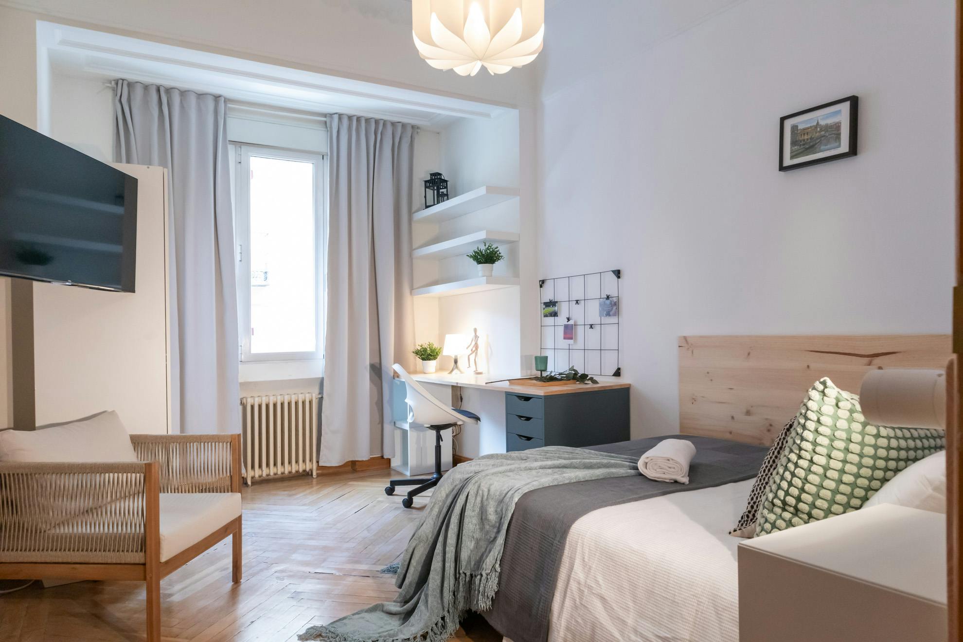 Calle Isabel La Católica, Madrid preview