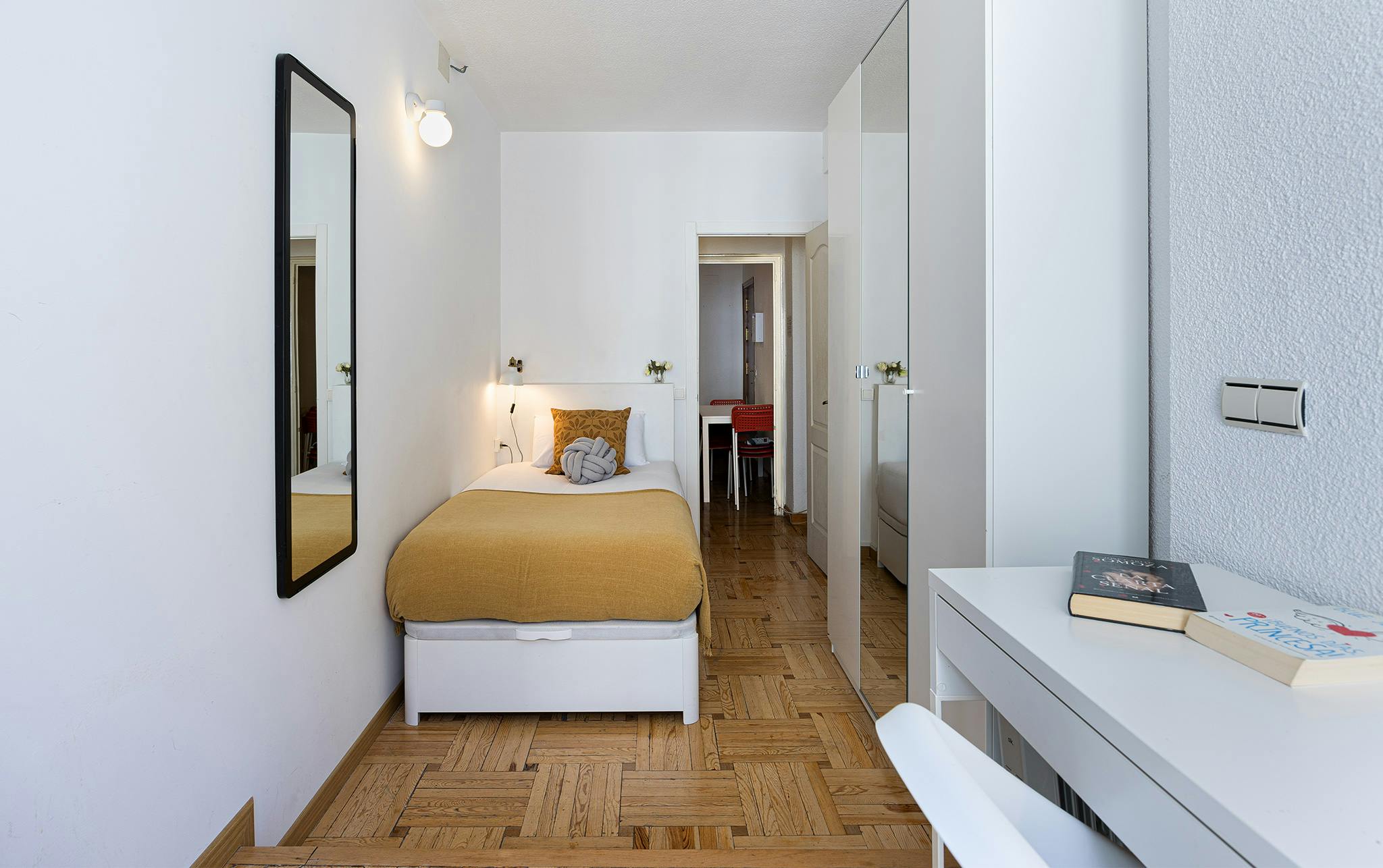 Calle Núñez Morgado, Madrid preview