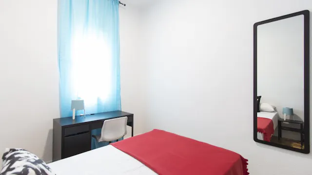 Private room in Calle de Bravo Murillo, Madrid (1081916) room image 2
