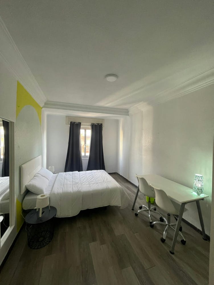 Calle de Moratines, Madrid preview