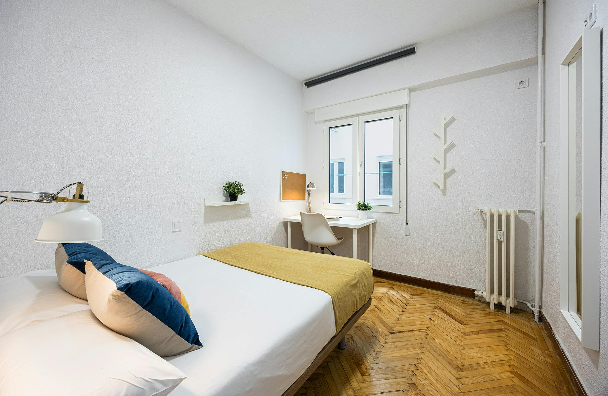 Calle Doctor Castelo, Madrid preview