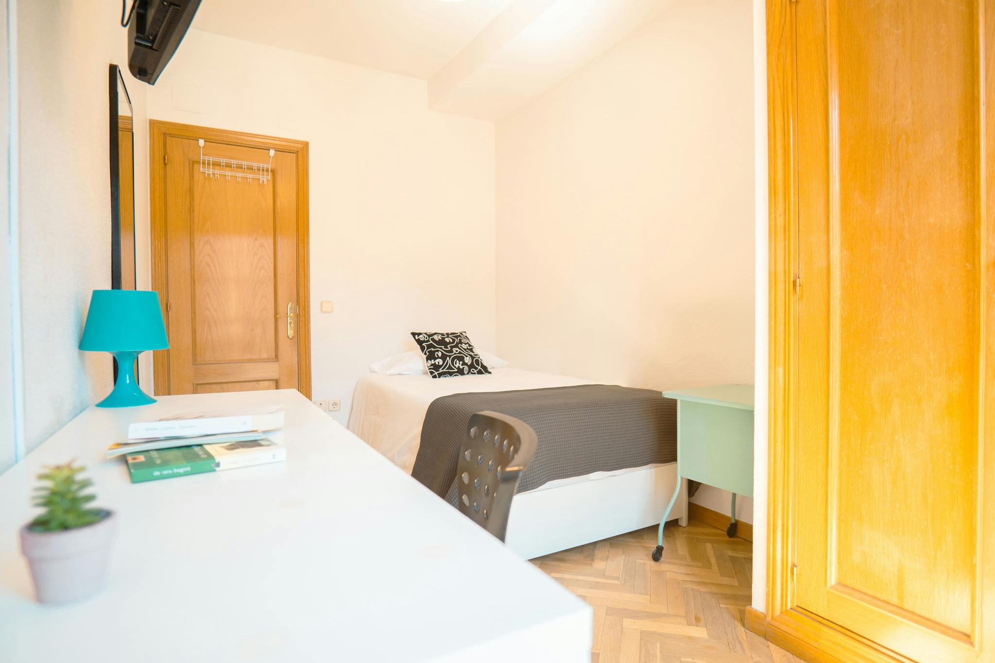 Calle del Limonero, Madrid preview