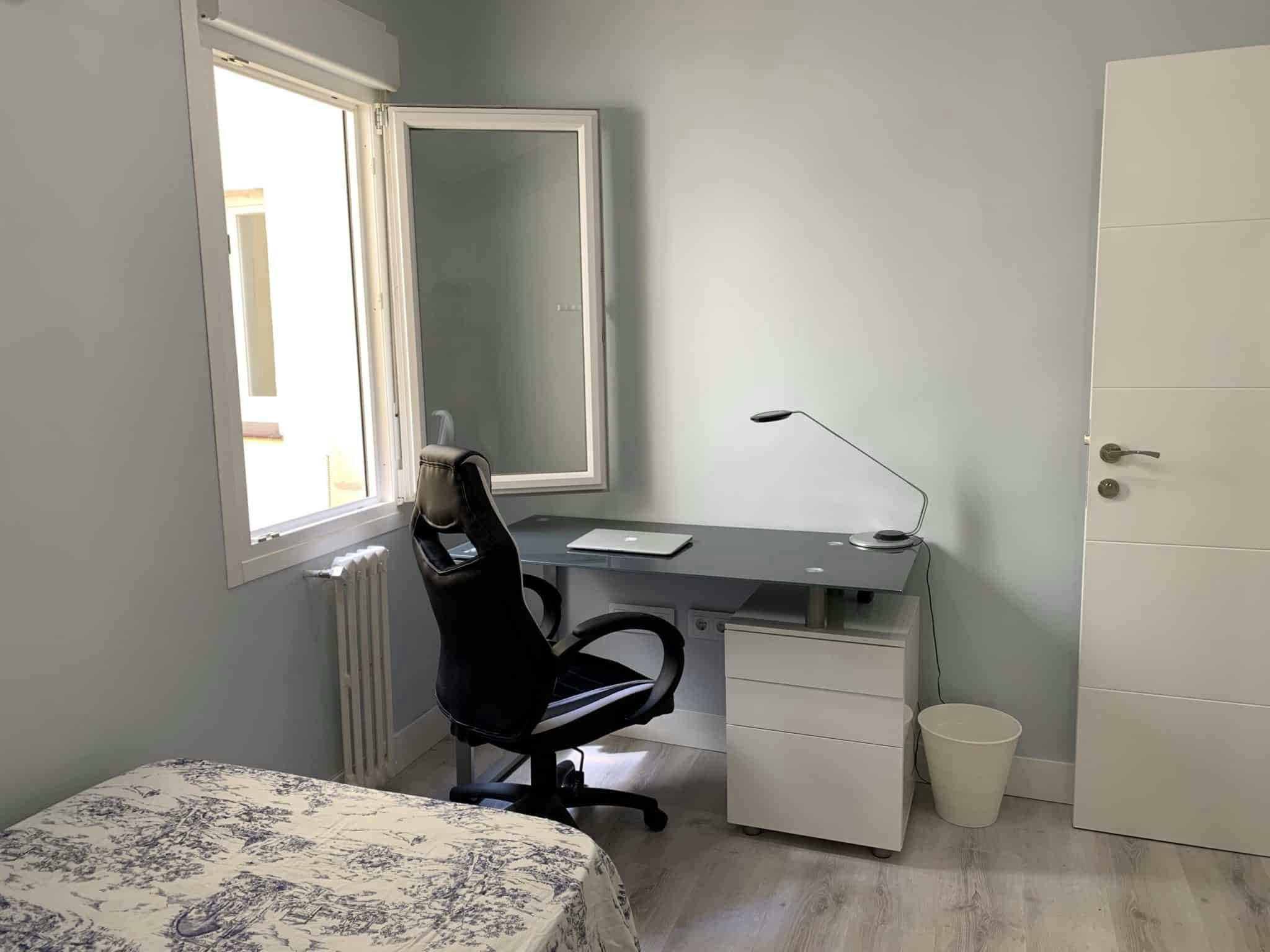 Calle de Fernández de los Ríos, Madrid preview