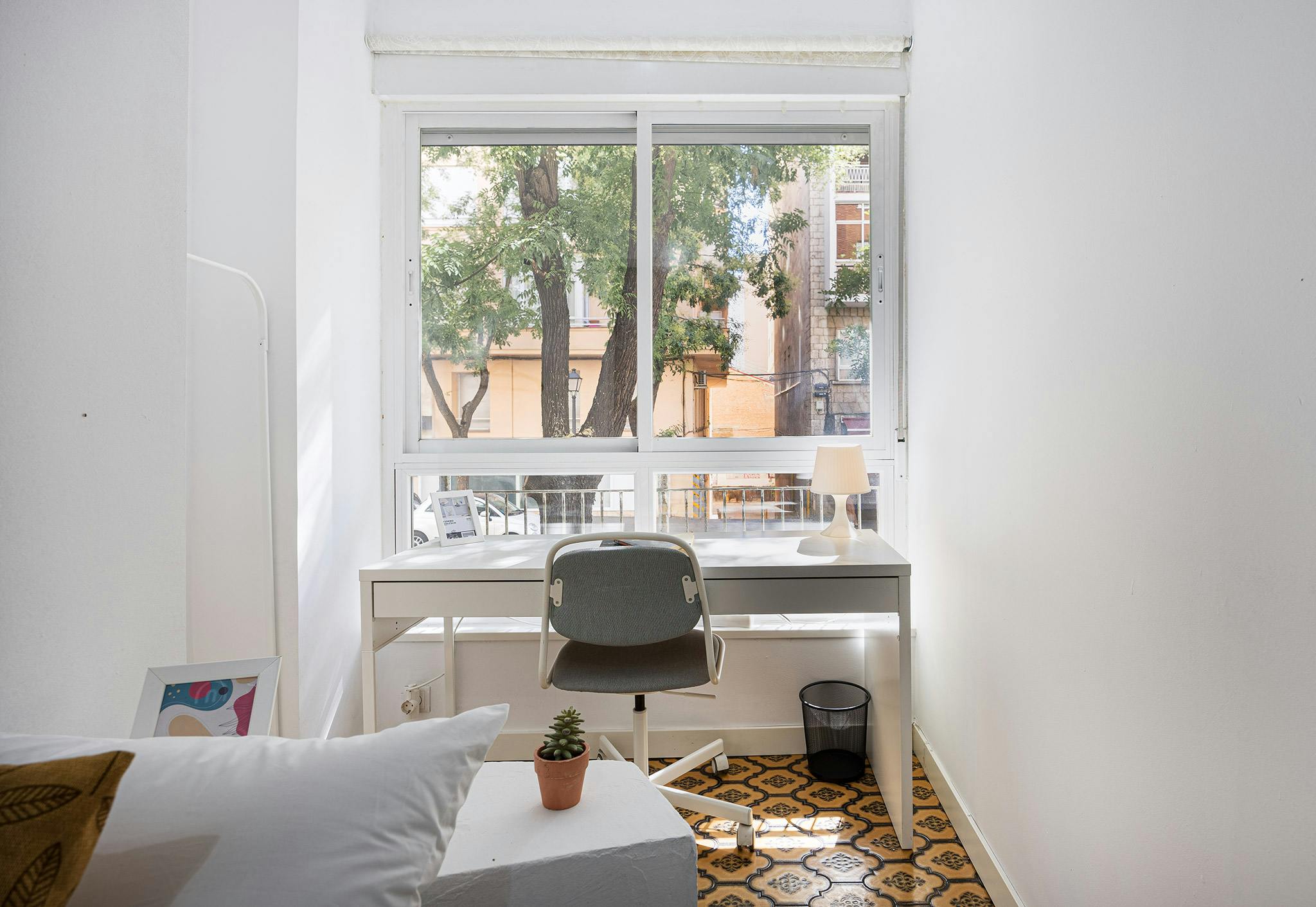 preview gallery tile