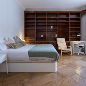 Private room for rent for €925 per month in Madrid, Calle de Sagasta