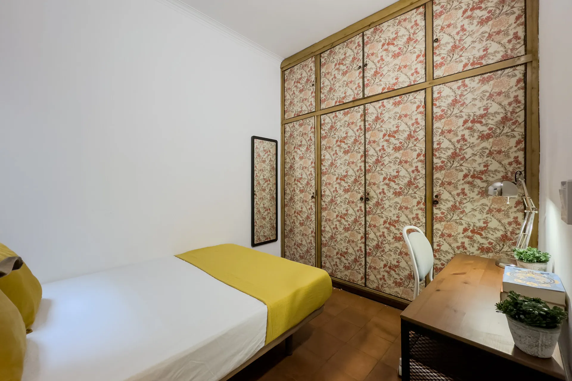 Private room in Carrer de València, Barcelona (1084000) ROOM 1