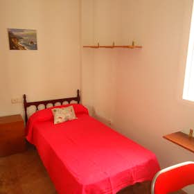 Private room for rent for €240 per month in Córdoba, Calle Fray Diego de Cádiz
