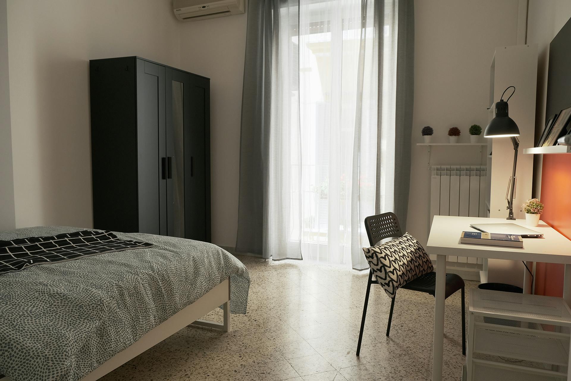 Vico Campane a Donnalbina, Naples preview