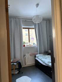 Private room for rent for SEK 5,485 per month in Göteborg, Djurgårdsgatan