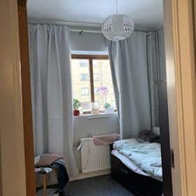Private room for rent for €450 per month in Göteborg, Djurgårdsgatan