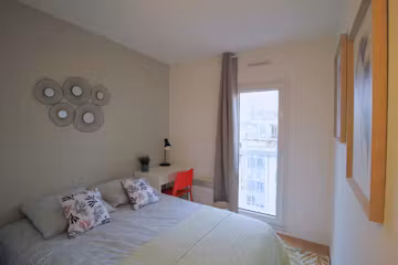 Rue Victor Hugo, Levallois-Perret-Levallois-Perret-ROOM-1