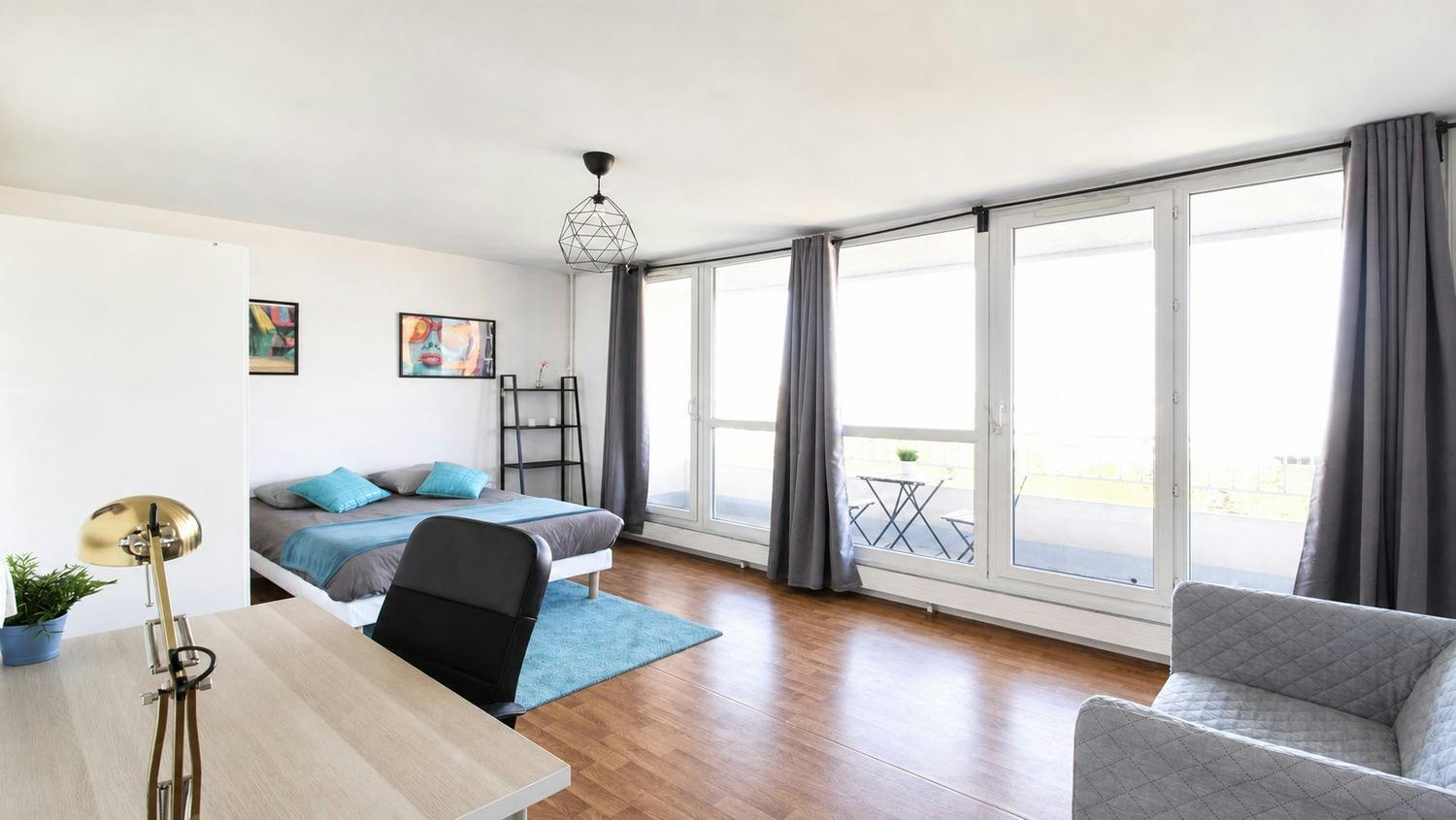 Pièce à Nanterre