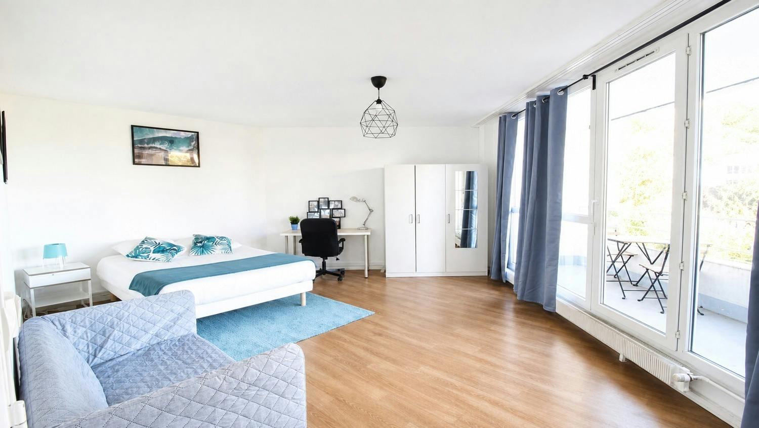 Rue Salvador Allende, Nanterre preview