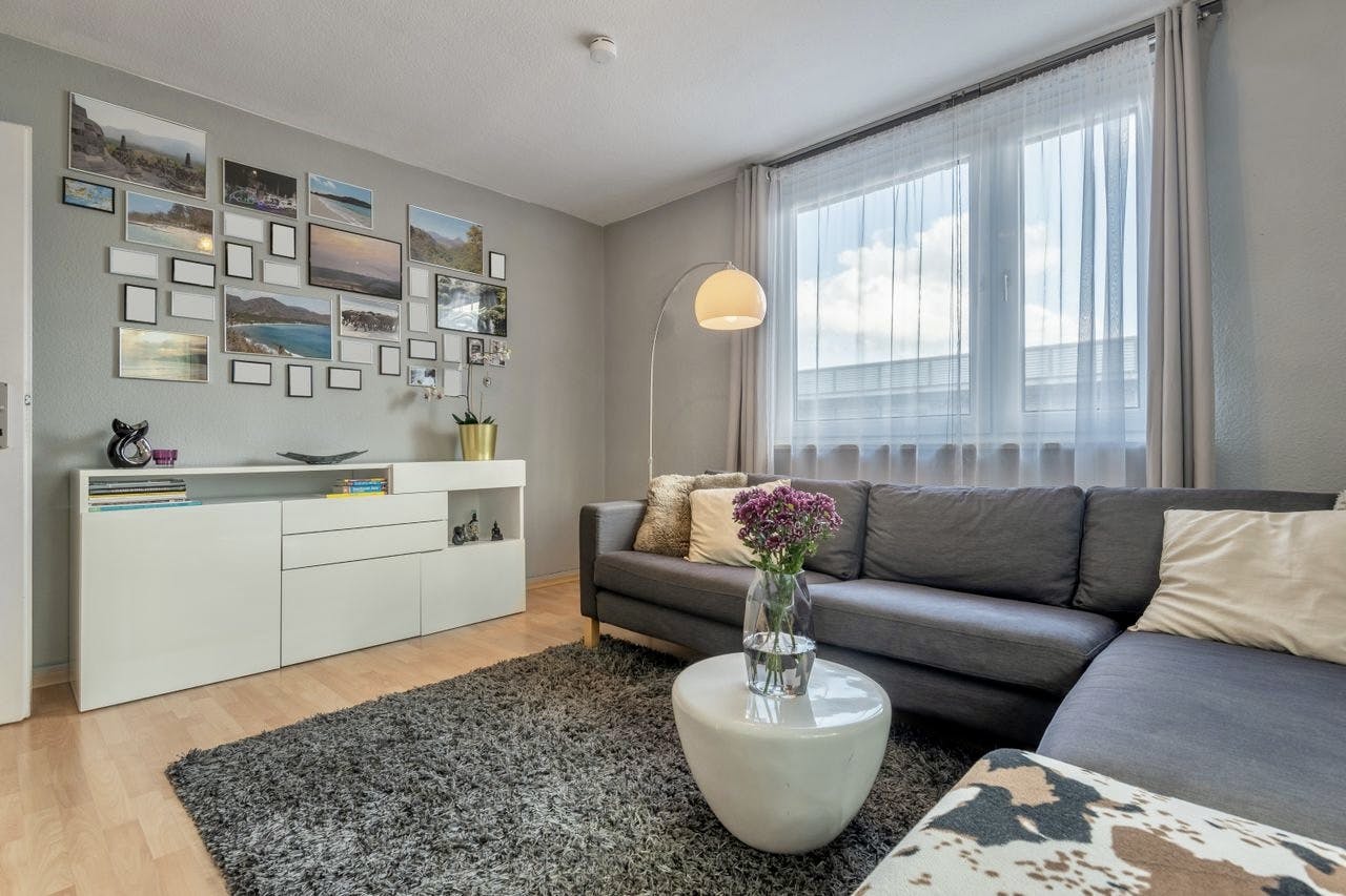 Apartment for rent for €1,750 per month in Mainz, Rheinstraße