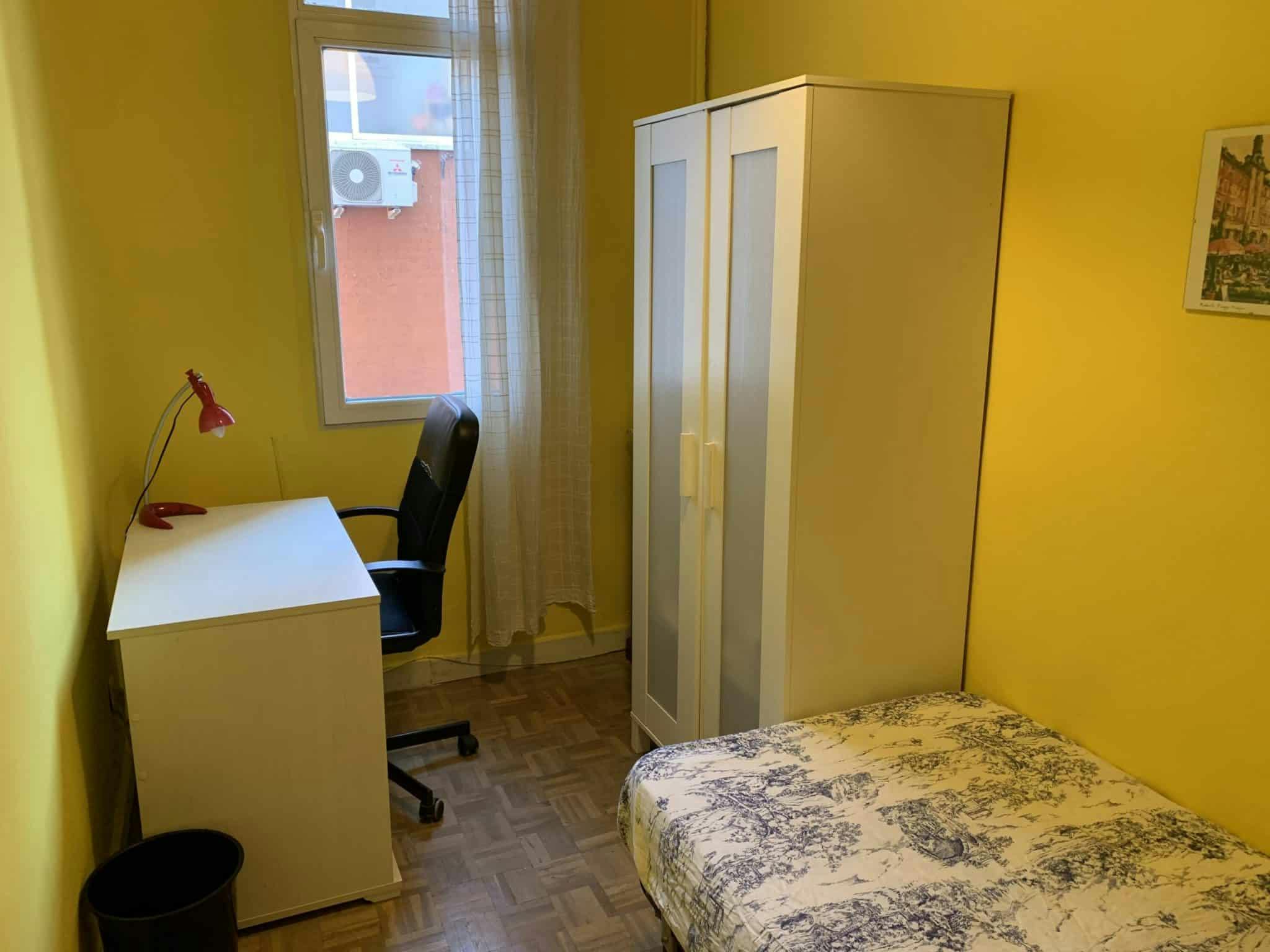 Calle de Raimundo Fernández Villaverde, Madrid preview