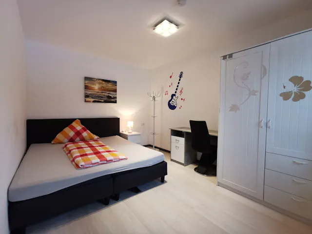 2-Bedroom Apartment in Ebereschenweg, Köln (1093878) room image 1