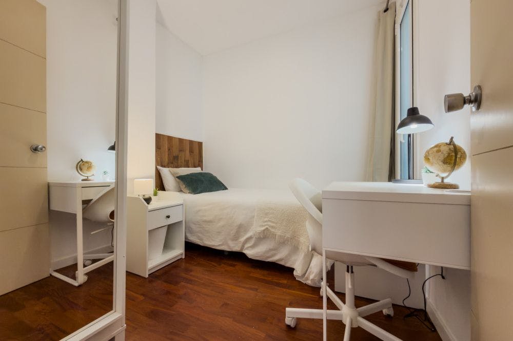 Carrer de Moragas, Barcelona Barcelona