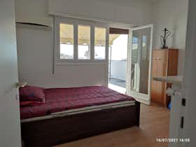 Studio for rent for €450 per month in Athens, Lomvardou Kon.