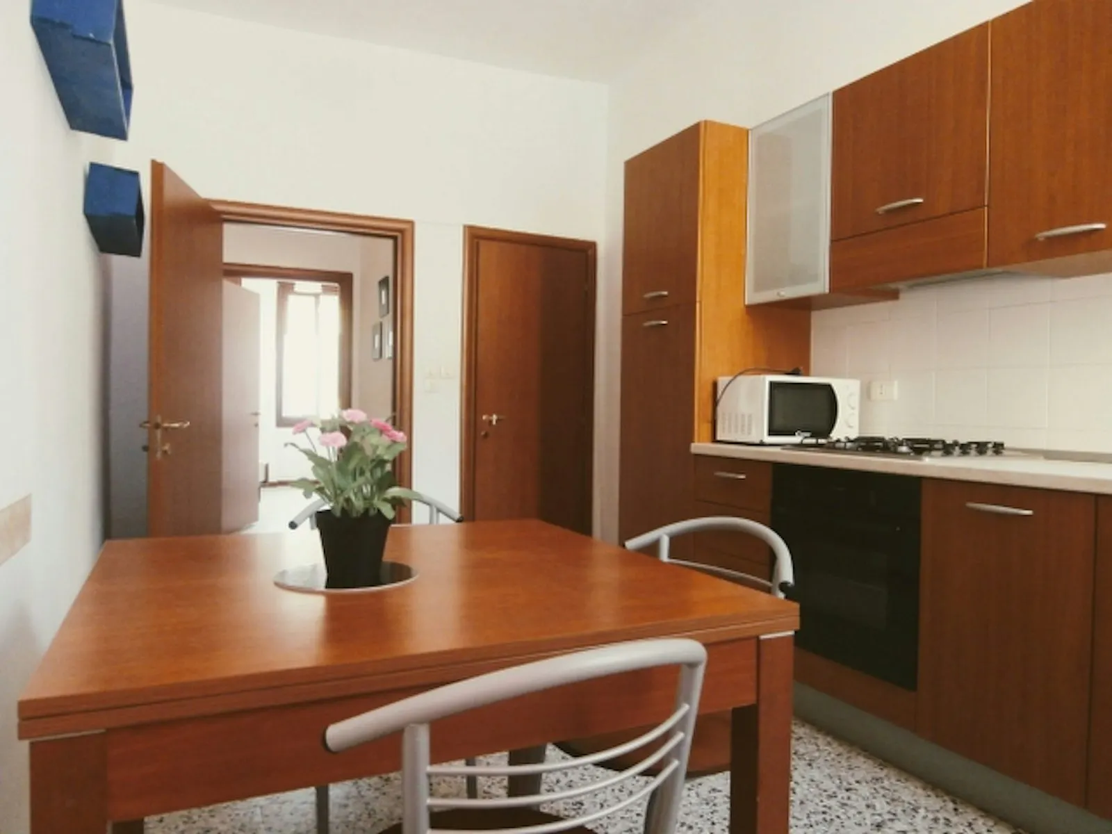 Private room in Vicolo Mustacchi, Verona COMMON_AREA 3