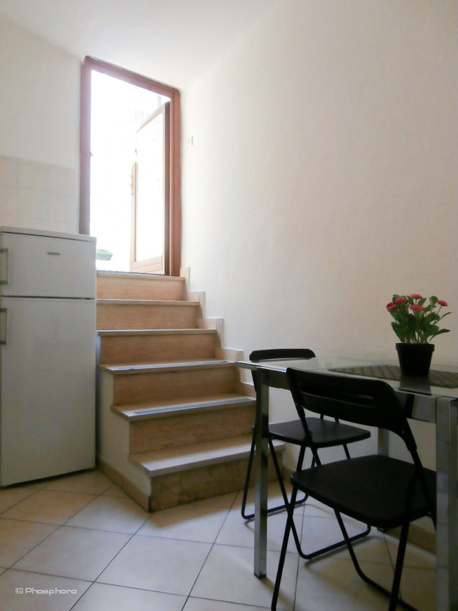 Single room Verona, 1 bed, 14m² — photo 1