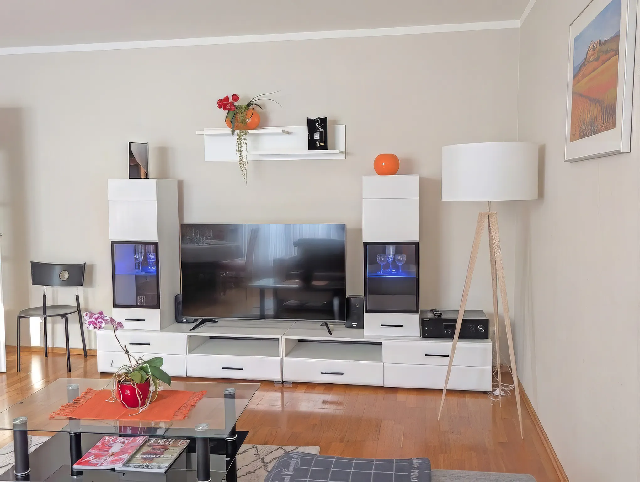3-Bedroom Apartment in Böheimstraße, Stuttgart (1095388) ROOM 1